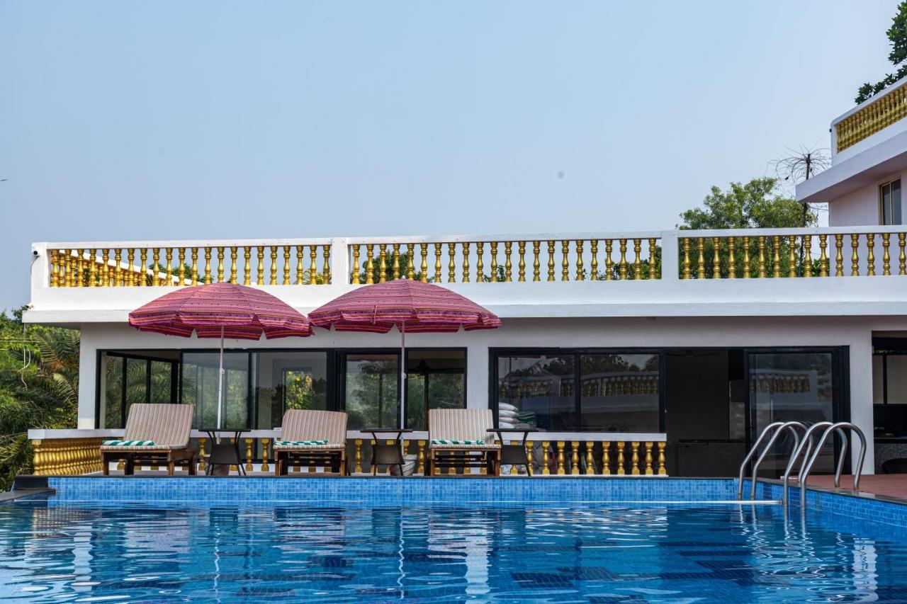 Sparv Aulakhs Resort Mandrem Esterno foto