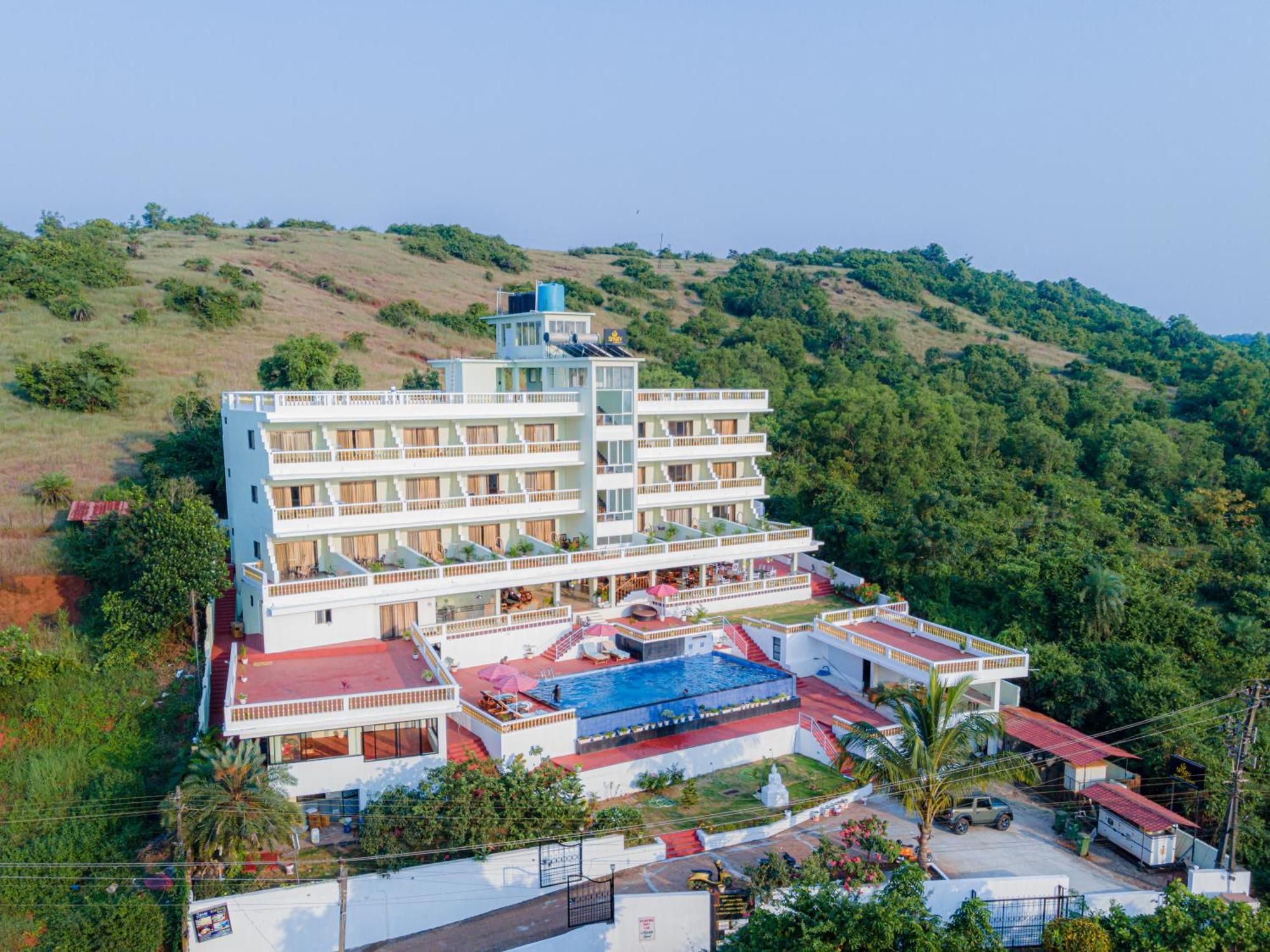 Sparv Aulakhs Resort Mandrem Esterno foto