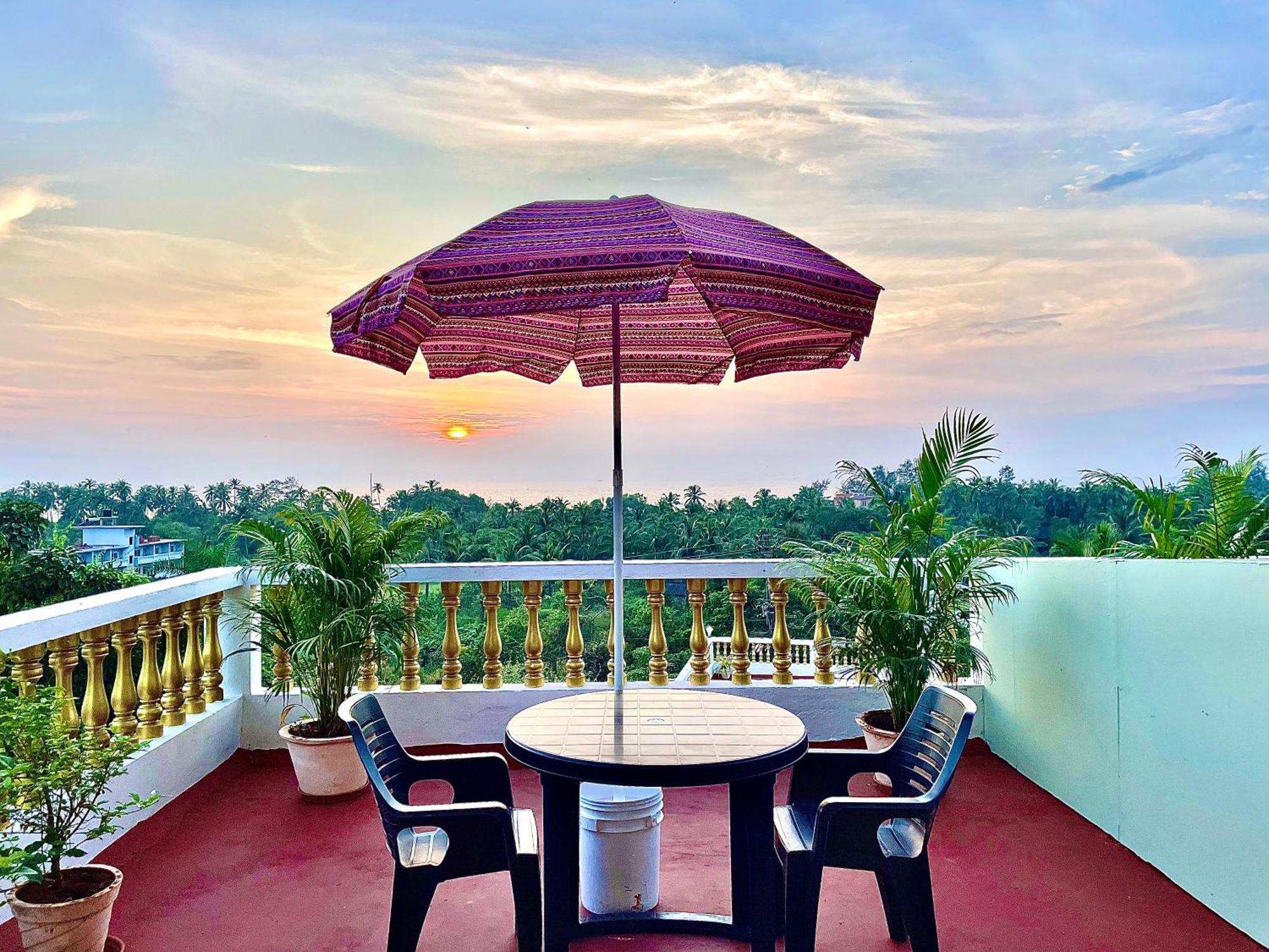Sparv Aulakhs Resort Mandrem Esterno foto